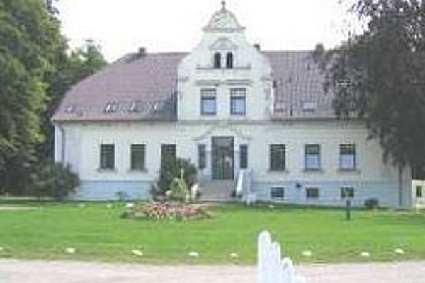Gutshaus Neu Wendorf (Sanitz)